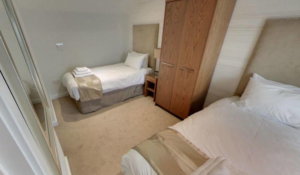 Mccafferty'S Guesthouse イルフォード エクステリア 写真